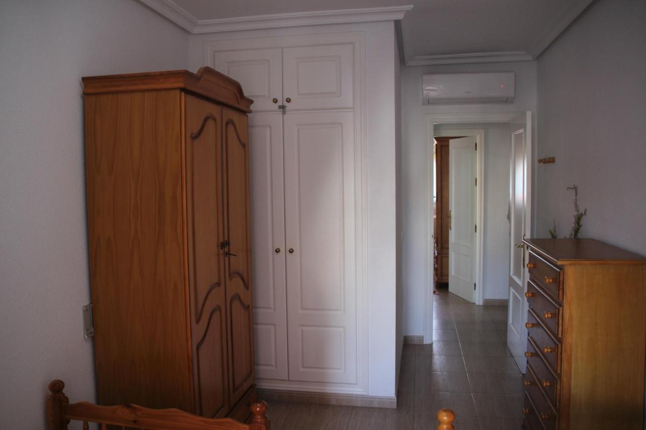 Apartamento En Primera Linea De Playa, Con Vistas A La Playa Y Con Wifi Roquetas de Mar Ngoại thất bức ảnh