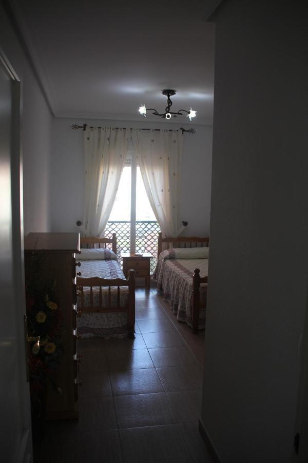 Apartamento En Primera Linea De Playa, Con Vistas A La Playa Y Con Wifi Roquetas de Mar Ngoại thất bức ảnh